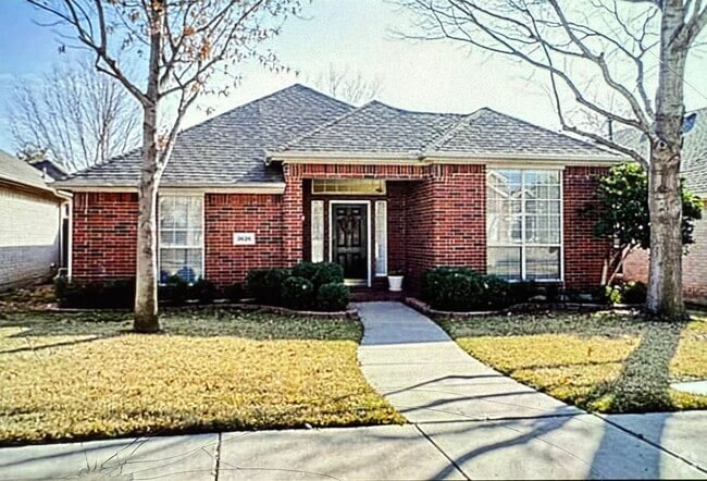 Front entrance - 3626 Rodale Way Rental