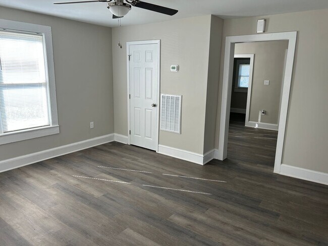 Photo - 2923 Old Greensboro Rd