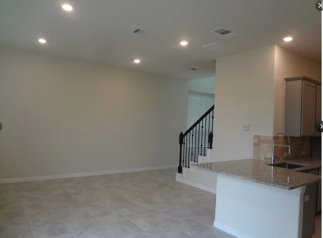 Photo - 1627 Ryon Falls Dr