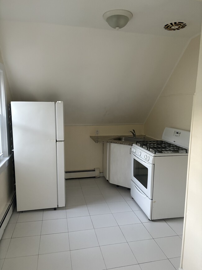 Photo - 300 Brown Ave