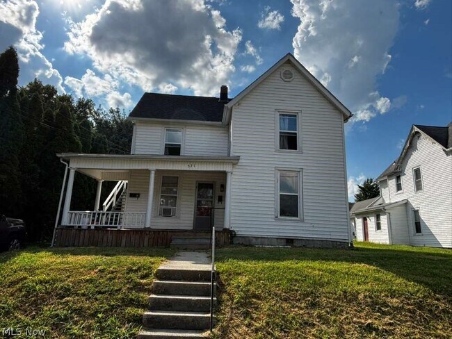 Building Photo - 371 N Mulberry St Unit 1