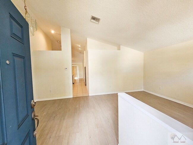 Photo - Somerset Beauty