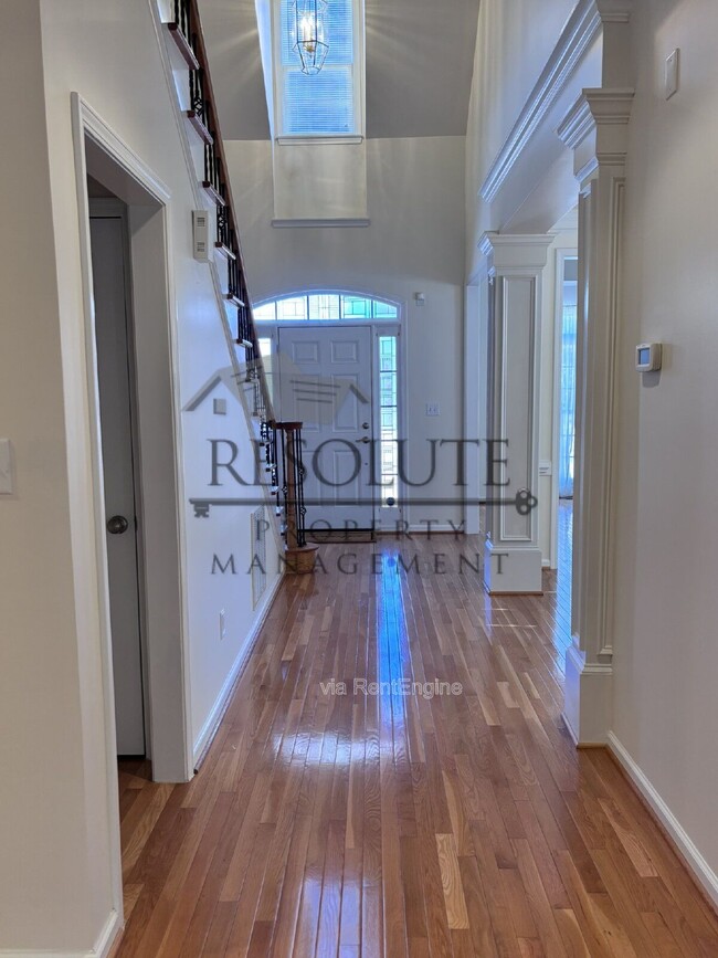 Photo - 5818 Myakka Ct