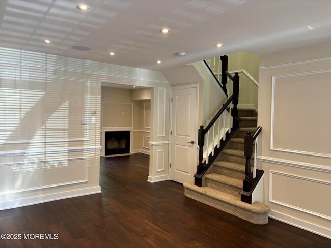 Photo - 276 Sugar Maple Ct