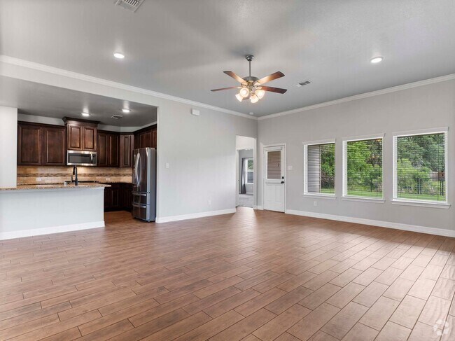 Building Photo - 3 bed 2 bath ( Columbia Lakes) Rental