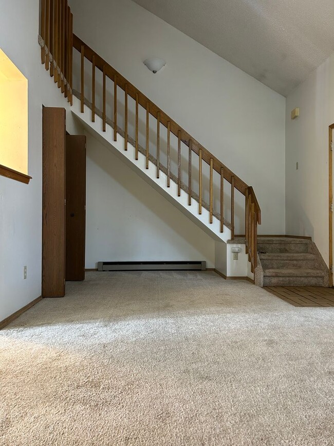 Photo - 1 Bedroom 1 Bath Townhome With Detached Garage