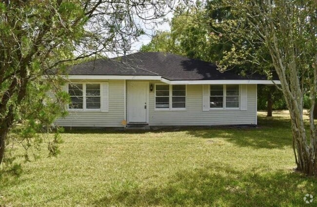 Building Photo - 4708 38th St E Rental
