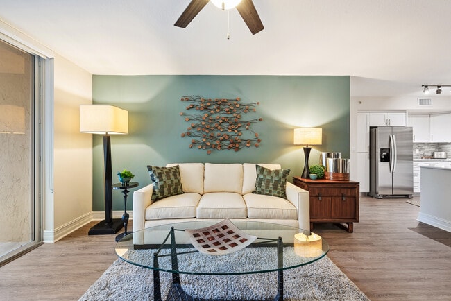 Crescent House Apartments