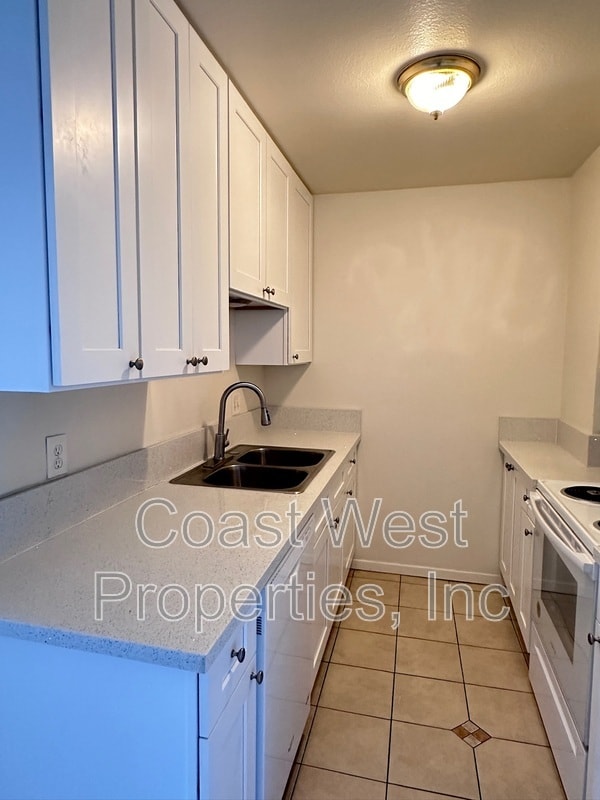 Photo - 3111 Macaulay St Unit 304