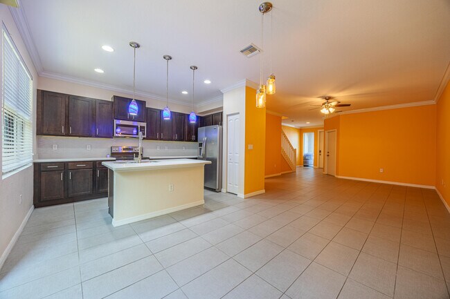 Photo - 1078 NW 33rd Manor