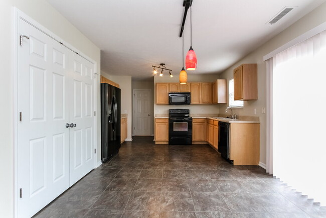 Photo - 1685 Cedar Mill Dr