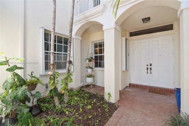 Photo - 19542 Embassy Ct