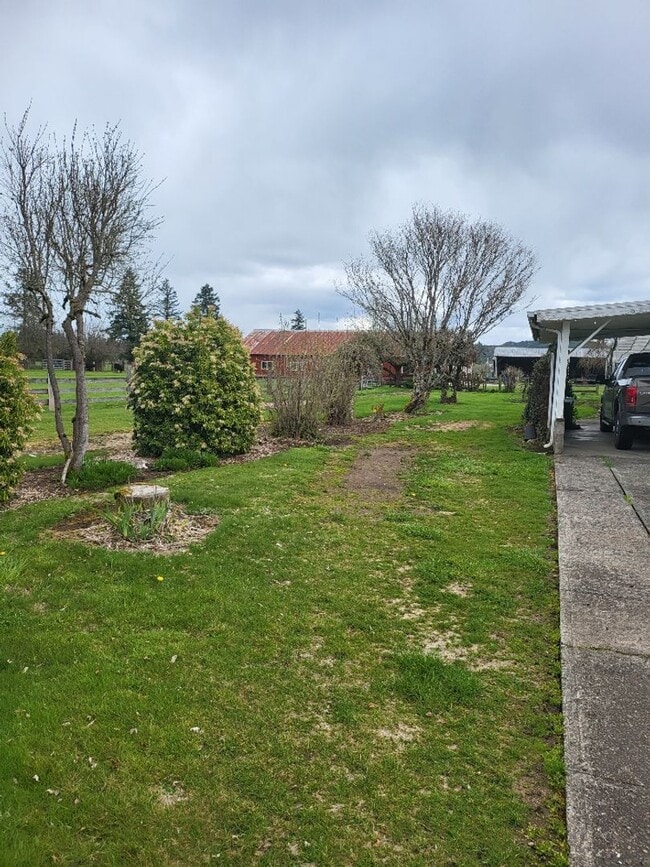 Photo - STATUS: AVAILABLE | R98C | $2095.00