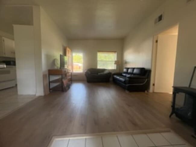 Photo - 247 Cocos Dr