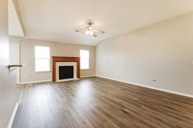 Photo - 420 Marrgate Dr