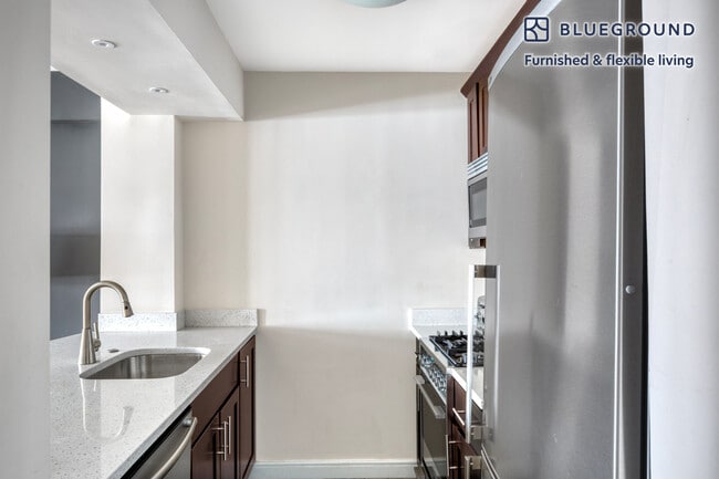 Photo - 225 E 63rd St Unidad FL3-ID338