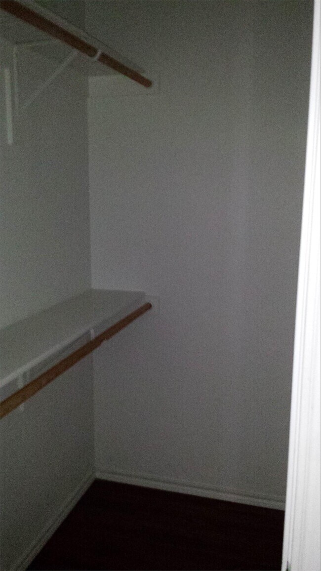 Photo - 308 N Cleburne Whitney Rd