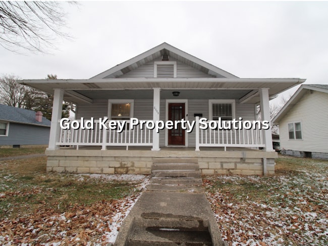 Photo - Attractive 2 BR 1 BA House with 2-Car Garage and Covered Porch (NO SECTION 8)