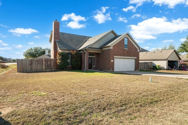 Photo - Spacious 4BR Home w/ Game Room | No HOA | Prime Selma Location - Realtor Commission: $500