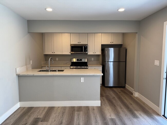 Building Photo - 2987 54th St Unit 2987 #2