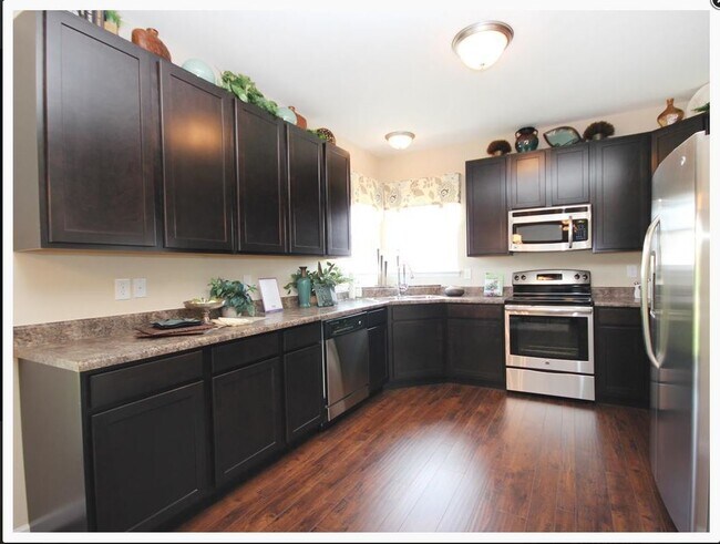 Photo - 219 Pecan Bluffs Dr