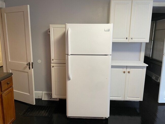 Photo - 1098 Unit 1263-A WINSLOW AVE