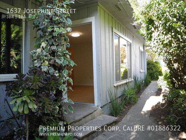 Photo - 1637 Josephine St