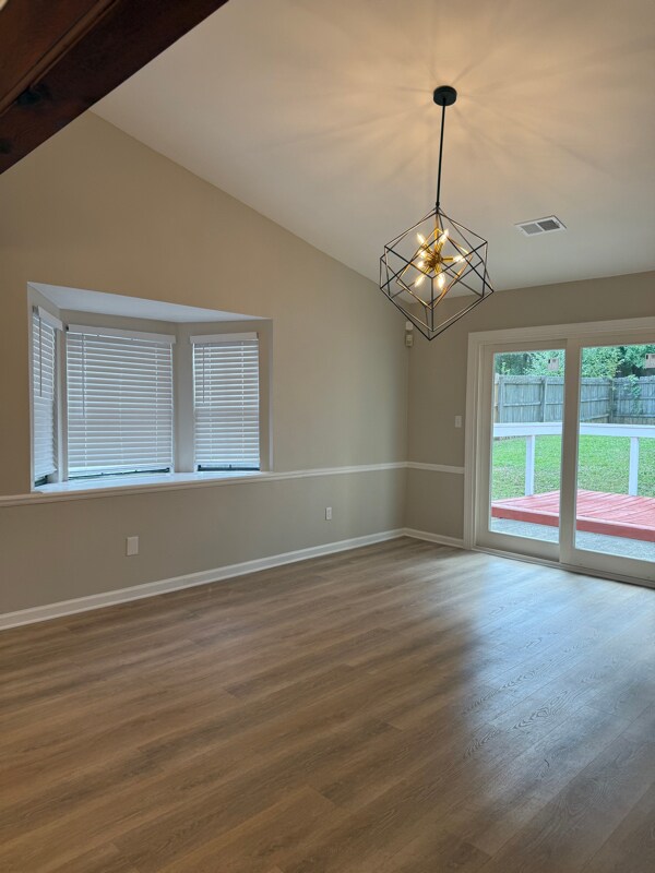 Photo - 8303 Mountain Pass