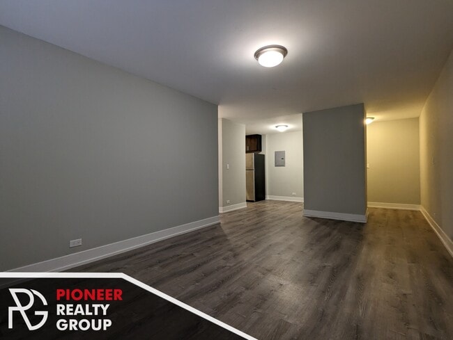 Photo - 530 W Surf St Unit S530-219