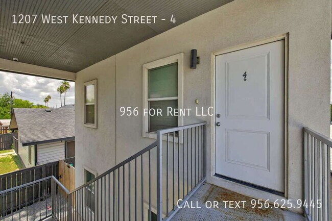 Photo - 1207 W Kennedy St Unit 4