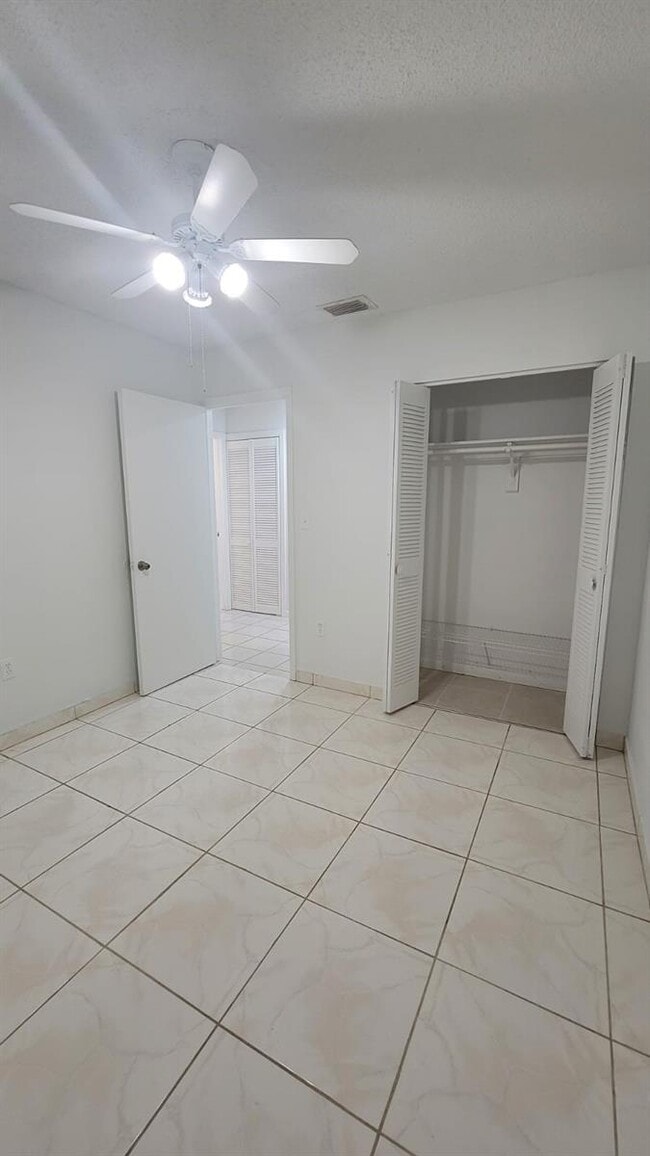Building Photo - 6882 NW 173rd Dr Rental