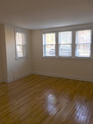 Photo - 3725 W Eastwood Ave Unidad 2