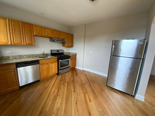 Photo - 894 Green Bay Rd Unit 896B-06