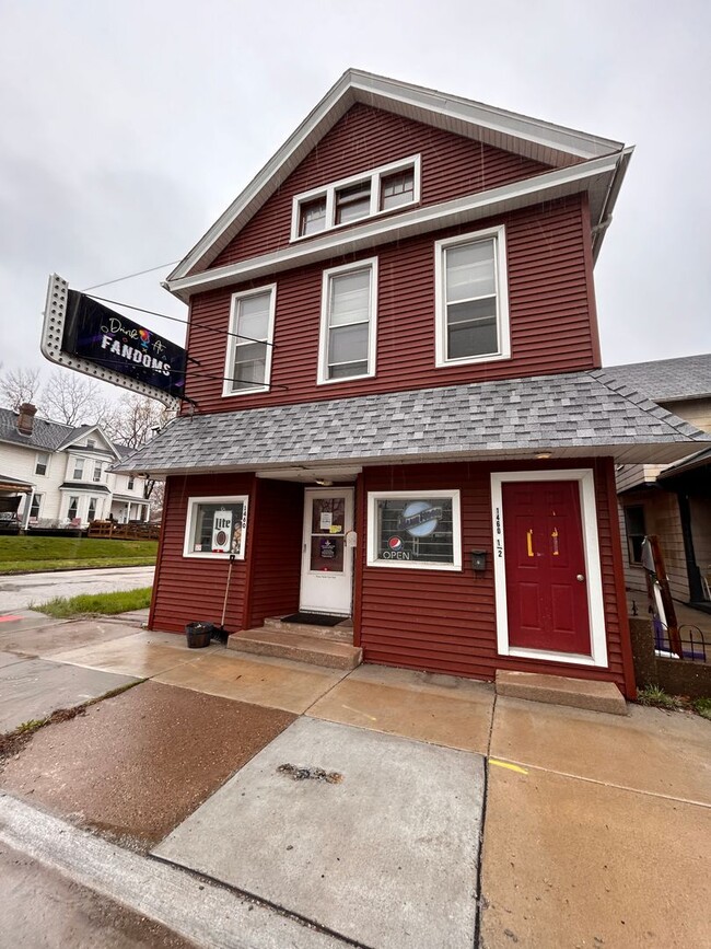 Photo - 305 Washington St Apartment Unit 1460 1/2 W 3rd Street