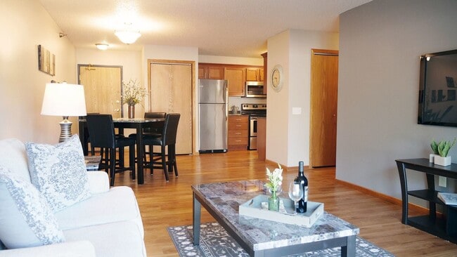 Legacy Pointe Apartments