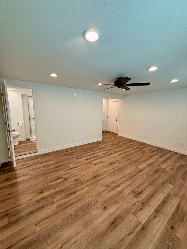 Photo - 761 Walnut Ave Unit 761A