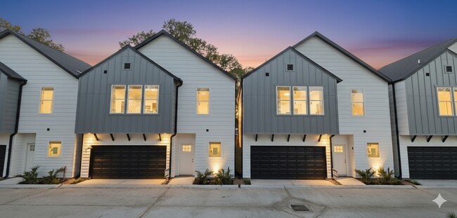 Photo - 4922 Hoover St