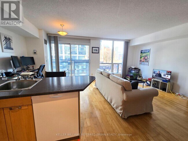 Photo - 75 Dalhousie St Unit 609