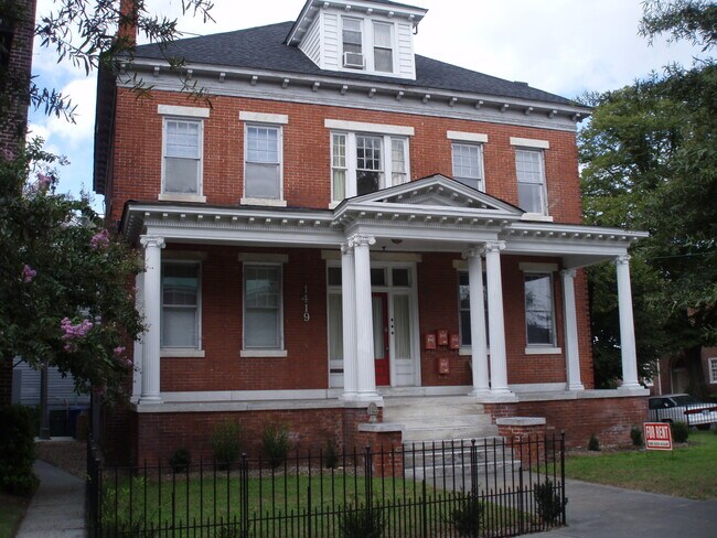 building - 1419 Colonial Ave Apartments Unit 2