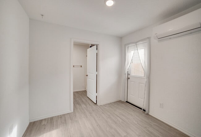 Photo - 4247 Thalweg Way