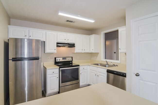 Photo - 5932 Freestone Pl