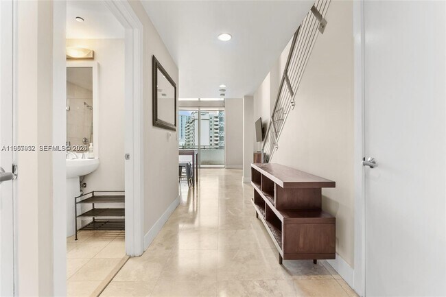 Photo - 1050 Brickell Ave Unit 610