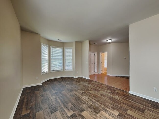 Photo - 2609 Bluestone Dr SW