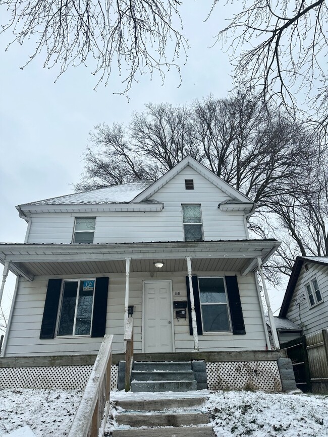 Building Photo - 1020 Emerson Ave Rental