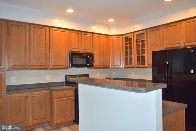 Photo - 15435 Binder Ct