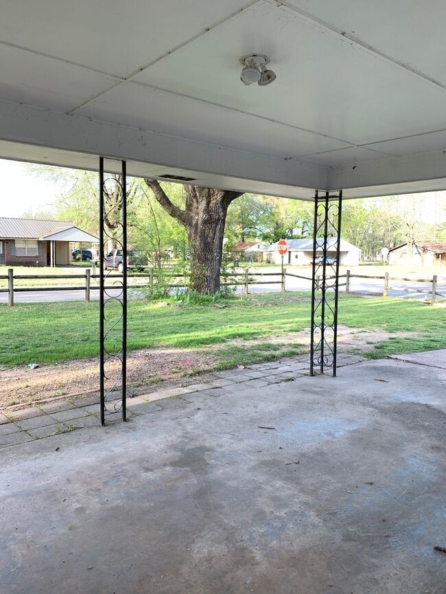 1601 Brookhaven Rd