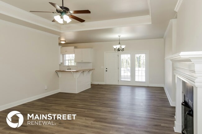 Photo - 115 Chapel Creek Dr