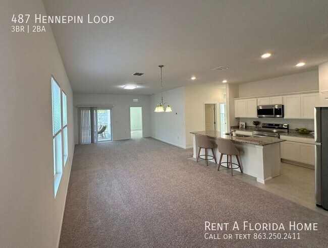 Photo - 487 Hennepin Lp