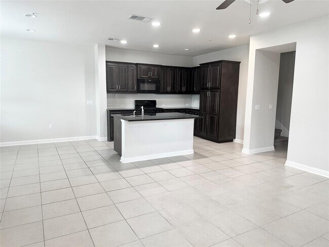 Photo - 6814 E Riverside Dr