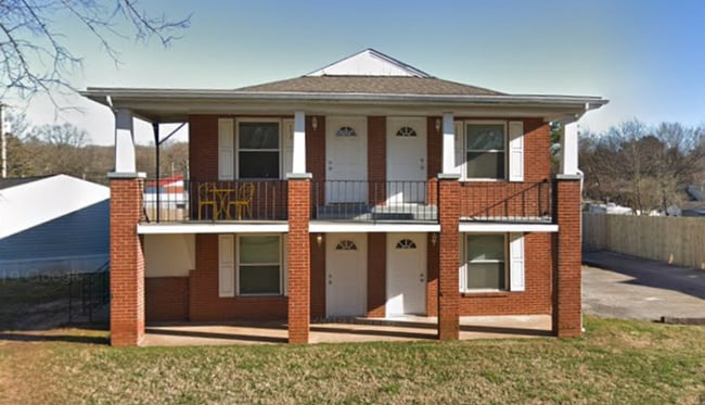 Building Photo - 2506 Cecelia Ave Rental